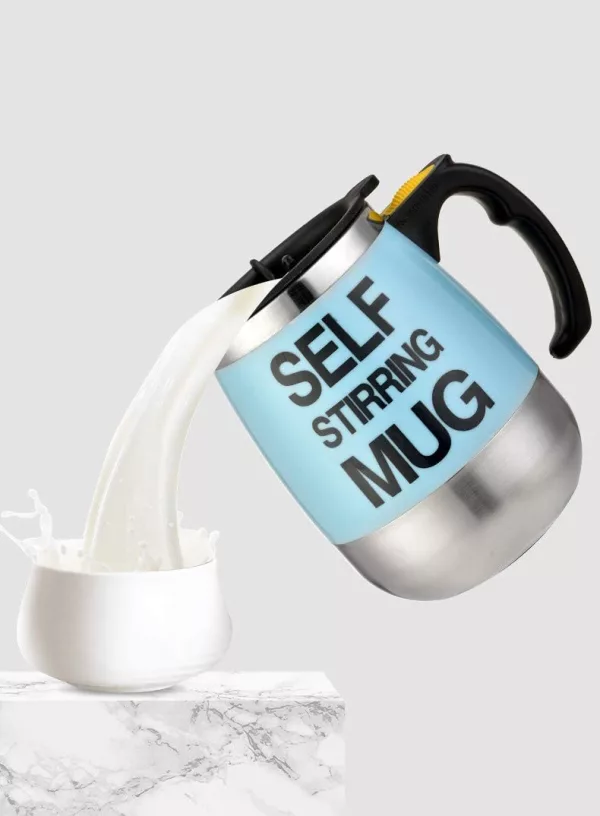 Self Stirring Coffee Mug Pouring Liquid